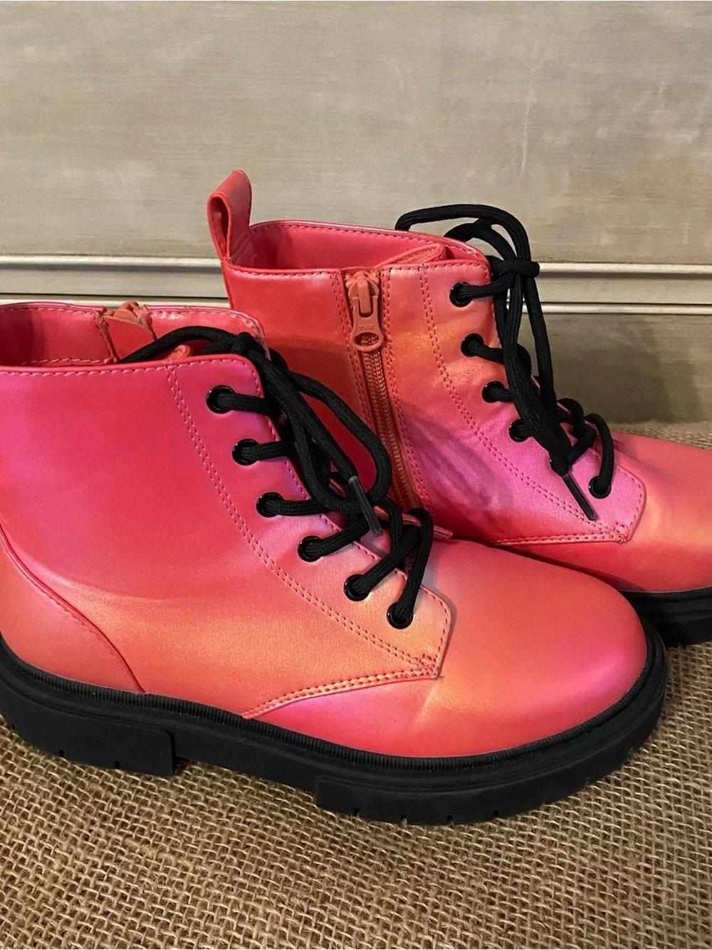 Girls ART CLASS Pink Iridescent Lace Up Zipper Boots Size 3